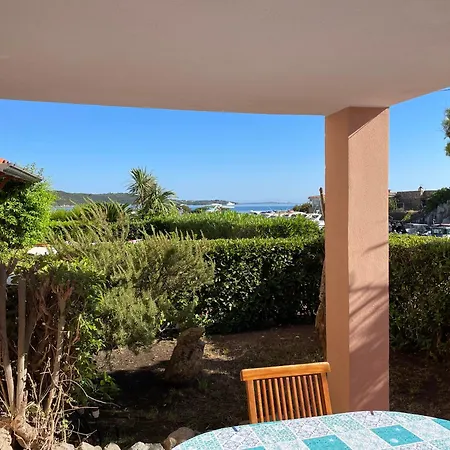 Aparthotel Sardegna Cala Reale 4*