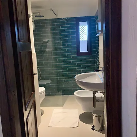 Aparthotel Sardegna Cala Reale Marinella (Sardinia)