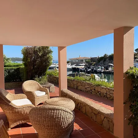 Sardegna Cala Reale Ξενοδοχείο με διαμερίσματα