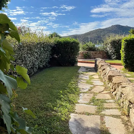 Sardegna Cala Reale شقة فندقية