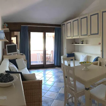 Aparthotel Sardegna Cala Reale *