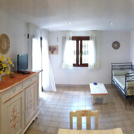 Ξενοδοχείο με διαμερίσματα Sardegna Cala Reale