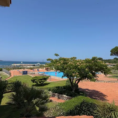 Sardegna Cala Reale شقة فندقية مارينيلاّ